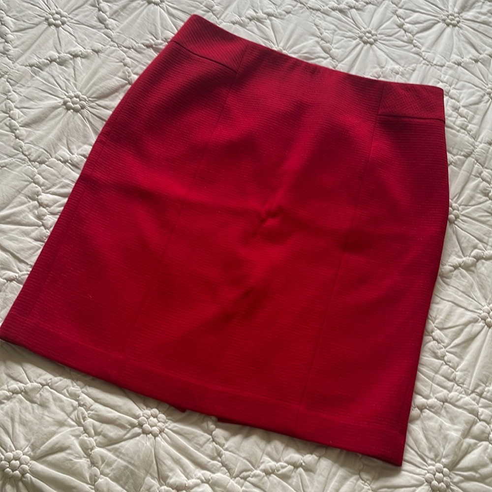 Ann Taylor Red A-Line Wool Skirt. Size 14T
